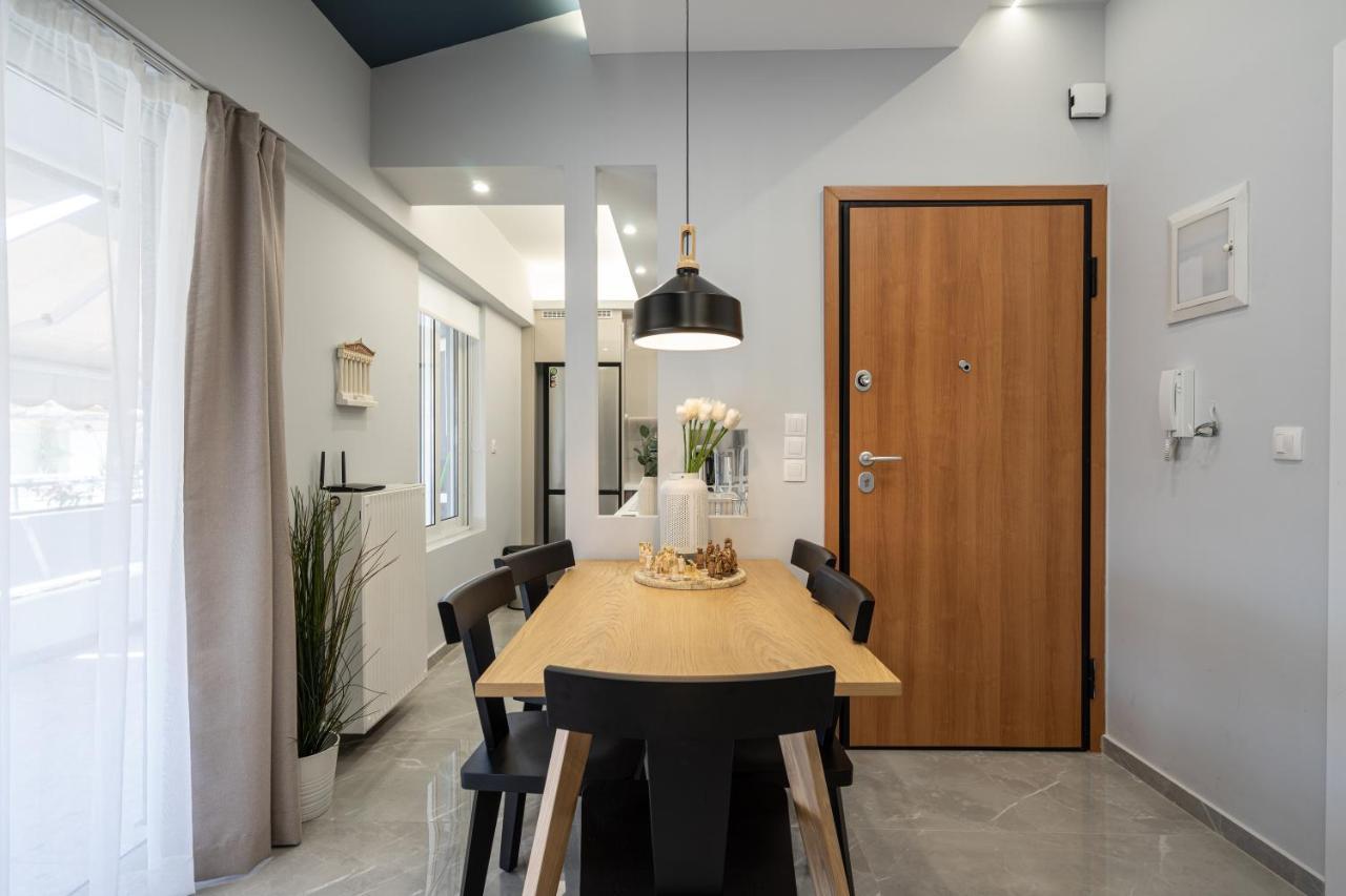 Trojan Affair Residence Atene Esterno foto