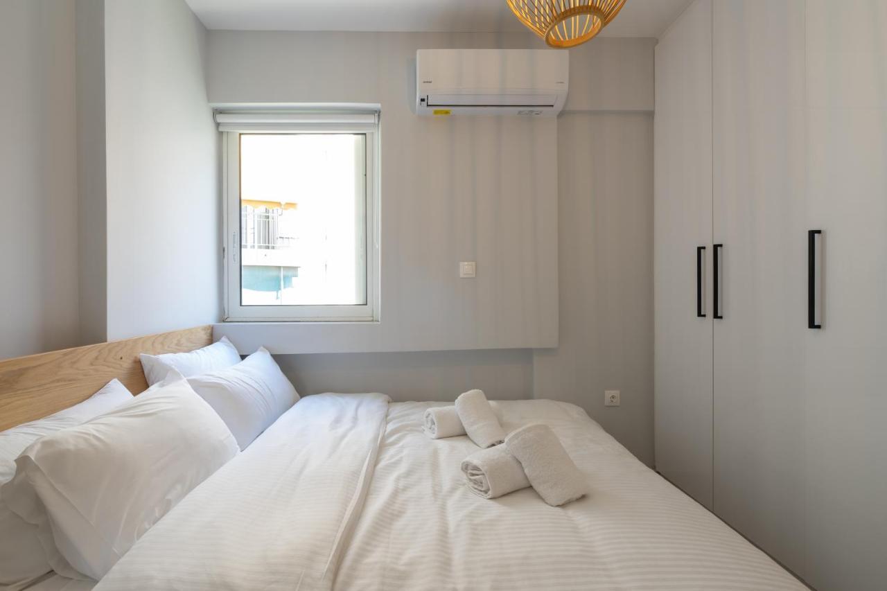 Trojan Affair Residence Atene Esterno foto
